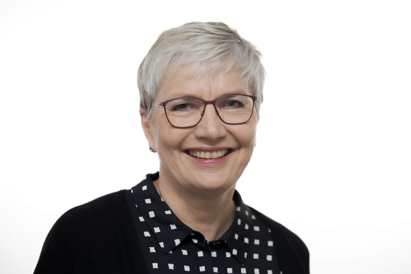 En person som bruker briller