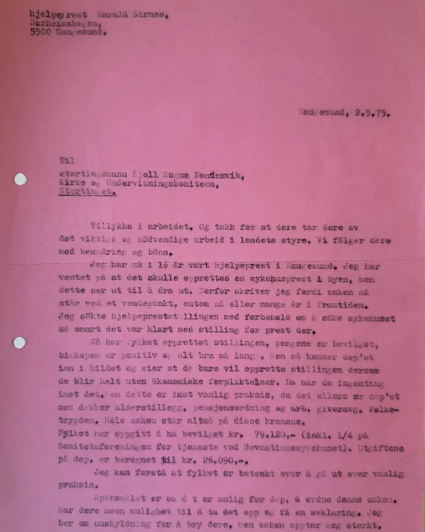 Eit rosa brev med tekst