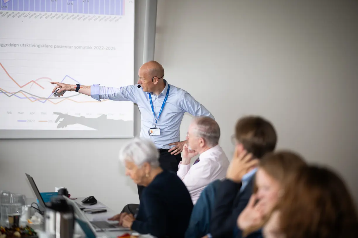 En person som holder en presentasjon